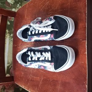 LAST DAY Vans Sz W8 M6.5 sneakers